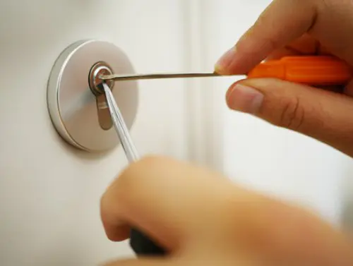 Key-Extraction--in-Alpharetta-Georgia-key-extraction-alpharetta-georgia.jpg-image